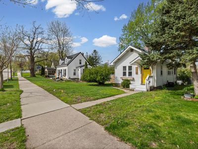 3310 Taylor St NE