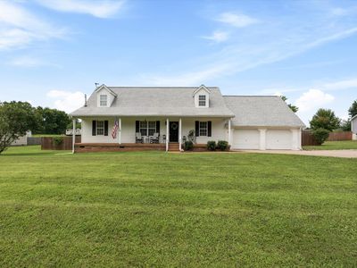 3941 Honeysuckle Way