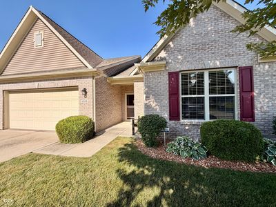 1352 Redstone Dr