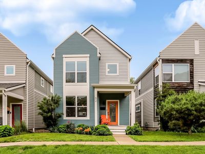 52 Central Greens Blvd