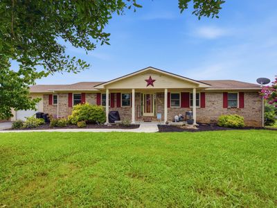 1684 Brookview Dr