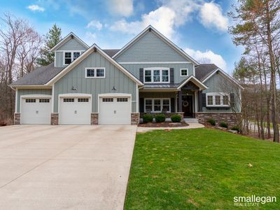 4138 Peter Creek Dr NE