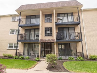 6561 N Harlem Ave APT 3E