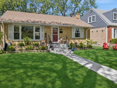 1616 Fowler Ave