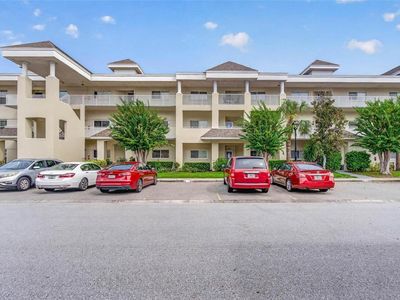 2210 UTOPIAN DRIVE E #203