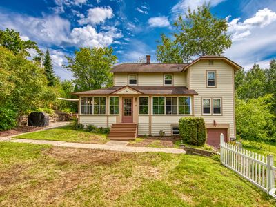 20 Colden Ave