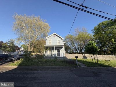 38 Camden Ave