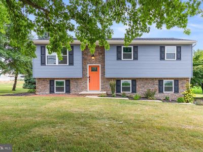 915 N Colebrook Rd