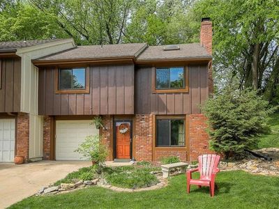 Property at 6337 W 50th St, Mission, KS