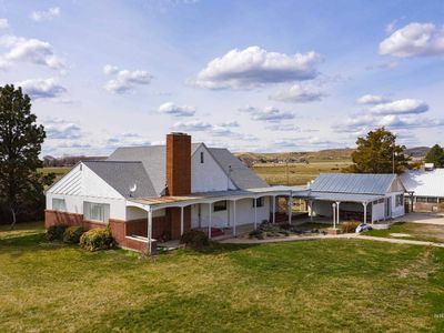 970 W Black Canyon Hwy