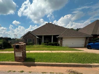 1100 NW 190th Pl