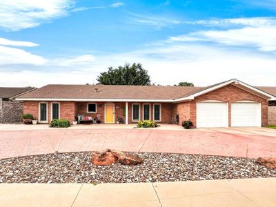 4211 Kirkwood Dr