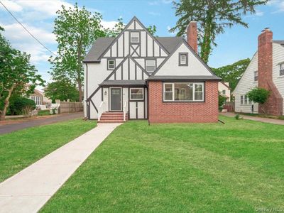 45 Edgewood Road