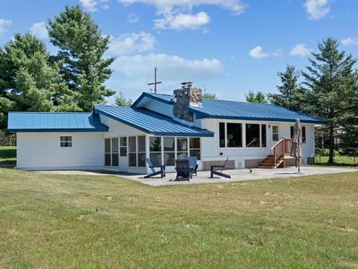 303 E Lake Drive