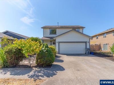 Property at 1957 Lyon St SE, Albany, OR