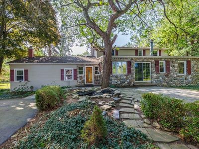 Property at 1616 Lake Rd, Webster, NY