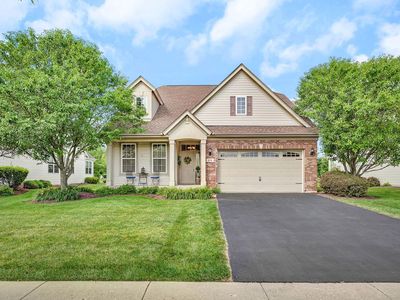 Property at 819 Canton Dr, Oswego, IL
