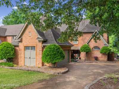 6675 Masters Dr