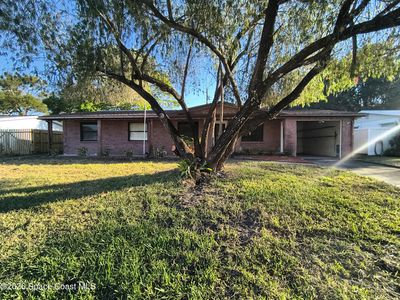 2441 Lorna Dr