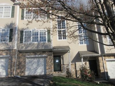 95 Pinehurst Dr