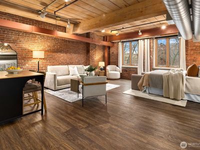 1507 Western Avenue #R201