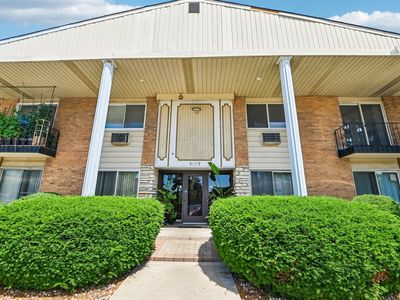 8997 Kennedy Dr APT 2E