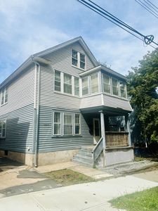 98 Quinnipiac Avenue