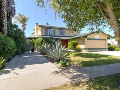 1441 Goldenlake Rd