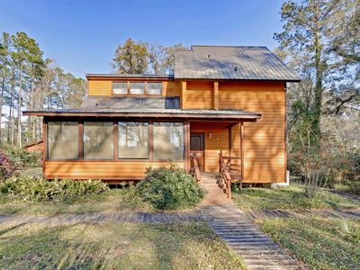 5009 Veterans Memorial Dr #0