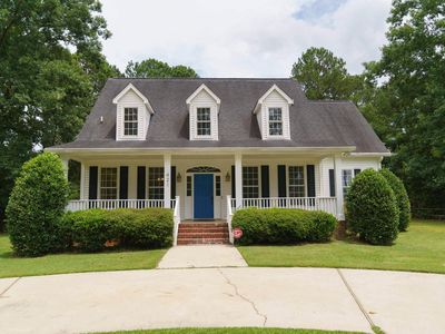 421 Dutchman Shores Cir