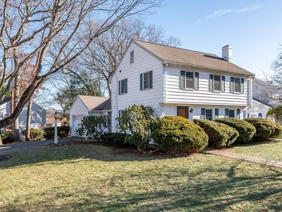6 Redwood Rd