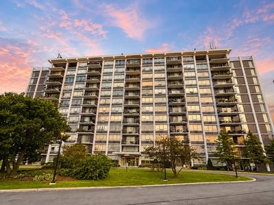 8815 W Golf Rd APT 8F