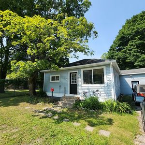 Property at 703 Grant St, Charlevoix, MI
