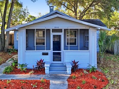 2010 30th Ave N