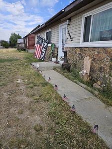 Property at 1113 W Farm Ave, Saratoga, WY