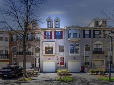 424 Hartford Dr