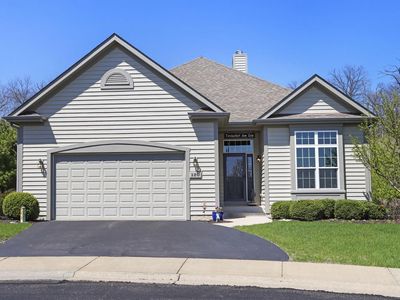 120 Lake Vista COURT