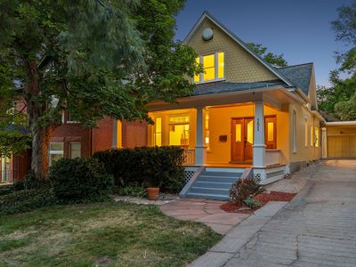151 E 4th Ave