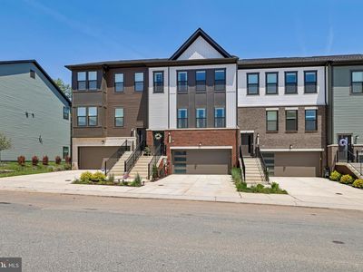 1120 Crested Wood Dr