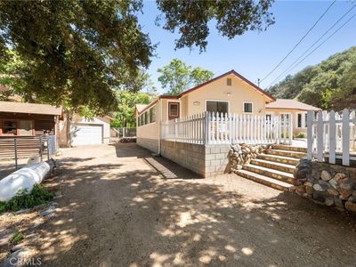Property at 33300 Eastern Ave, Saugus, CA