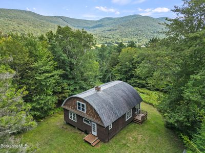 3711 Main Rd
