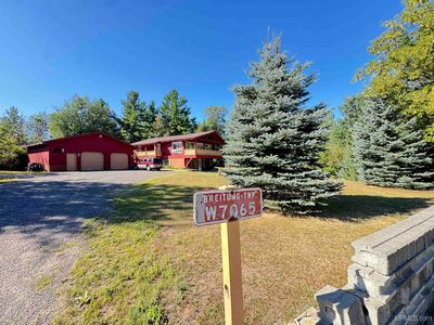 7065 W Us Highway 2