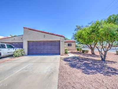 401 E Pecan Road