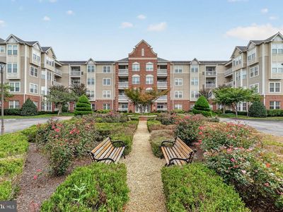 2250 Bear Den Rd Unit 305