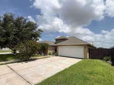 516 Robert Ln