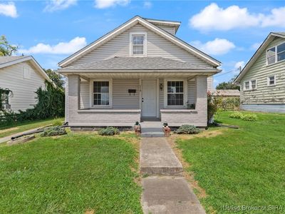 119 N Indiana Avenue