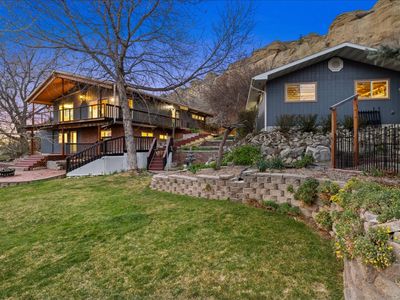194 Mountain View Blvd