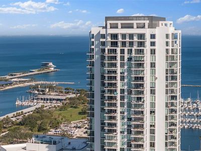 301 1st St S PENTHOUSE 3501