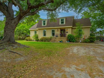 1614 Oak Island Dr