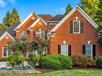 1901 Rosevilla Ln